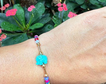 Bracelet à breloques éléphant : bijoux en perles multicolores