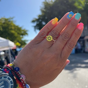 Happy face ring - Wire ring - smiling face ring - handmade ring -cool ring - happy face jewelry -gold ring - gold jewelry