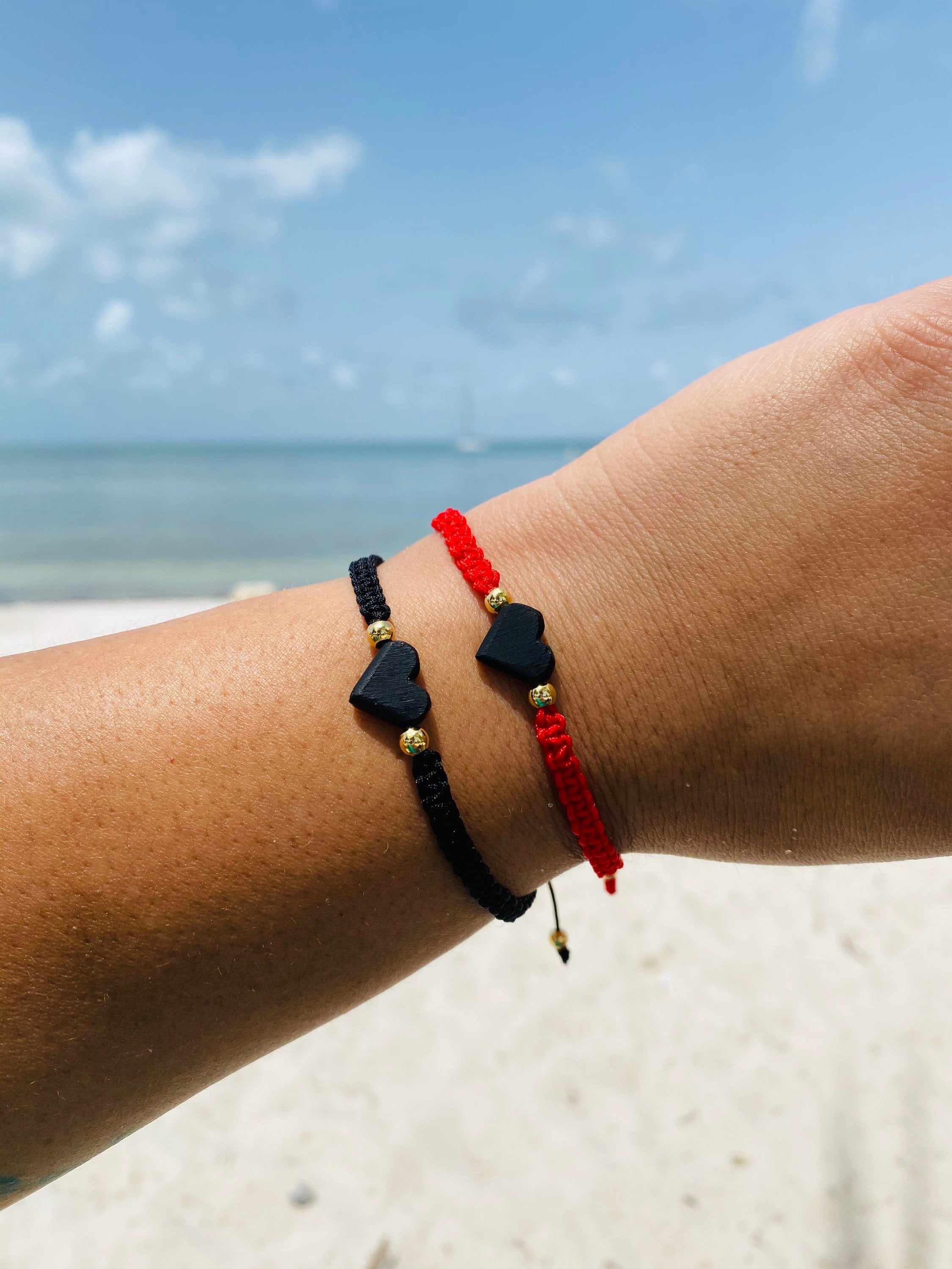 Macrame Jet Stone Heart Bracelet: Red & Black Amulet Jewelry