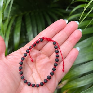 Pulsera de Azabache Genuino con Cuentas Rojas • Pulsera para Protección • Joyas de Piedra Azabache • Joyas de Azabache Hechas a Mano • Protección para Bebés •