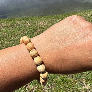 Palo santo bracelet • Holy Wood Bracelet • Palo Santo Jewelry • spiritual cleansing •stretchy bracelet • Aromatic bracelet • Meditation