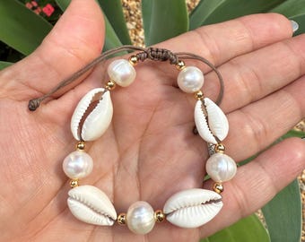 Cowrie Shell & Freshwater Pearl Bracelet • Boho Beach Style