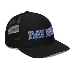 PLAY DEAD Trucker Cap