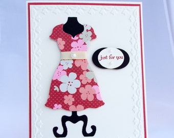 Tarjeta "Vestido hecho a mano en un maniquí" solo para ti, tarjeta para mamá, vestido de flores, vestido para el éxito, vestida elegante, tarjeta con estilo