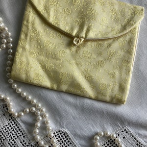 Vintage Brocade Travel Jewelry Case: Envelope Style Hankie Bag