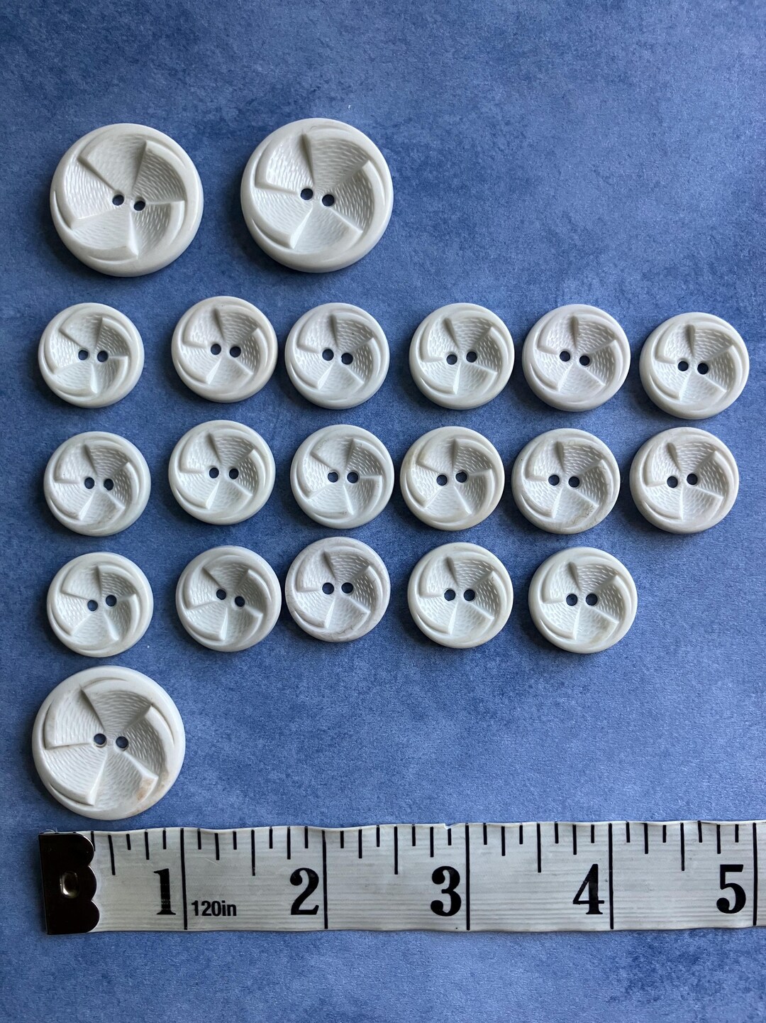 Lot of 20 Vintage White Plastic Housedress Buttons, Pinwheel Design ...
