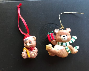 Pair of Sweet Tiny Resin Bear Ornaments, Vintage Tiny Bears, Tabletop Christmas Tree, Miniature Bear Ornaments, Vintage Christmas