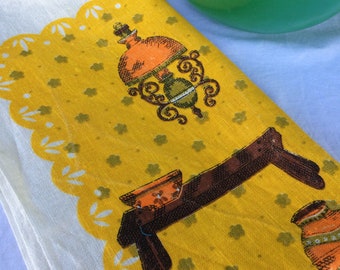 Vintage Yellow Linen Tea Towel, Americana, Early American Decor Kitchen Towel, UNUSED Towel, 1970's
