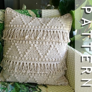 Crochet Cushion Cover Pattern | DIY Boho Crocheted Tassel Throw Pillow PDF Patterns Tutorial Download | Bohemian Homewares Home Decor 0148