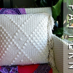 Crochet Cushion Cover Pattern | DIY Crocheted Boho Throw Pillow PDF Patterns Tutorial Download | Bohemian Boho Homewares Home Decor 0147