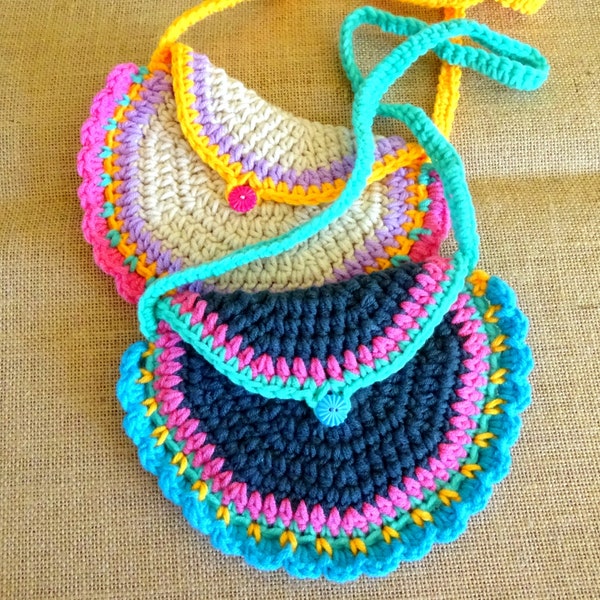 Girls Crochet Cross Body Bag Purse Pattern | DIY Crocheted Purse Pattern PDF Pattern Download | Kids Crossbody Bag Tutorial 0137