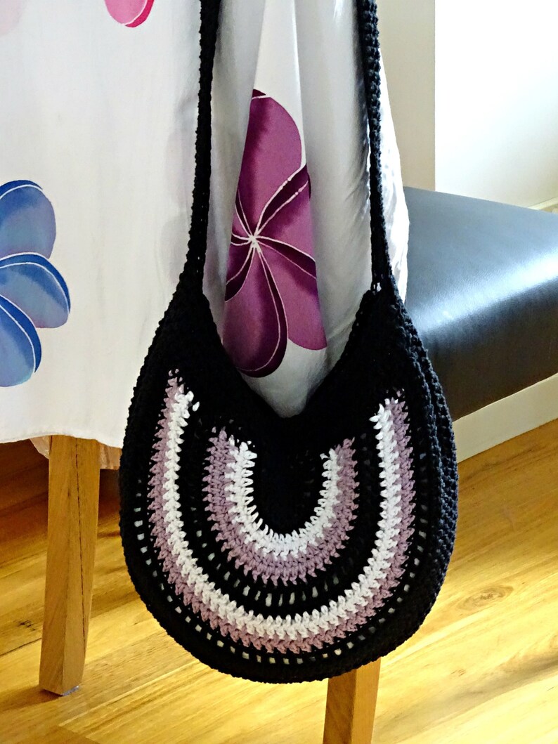 crochet thread purse