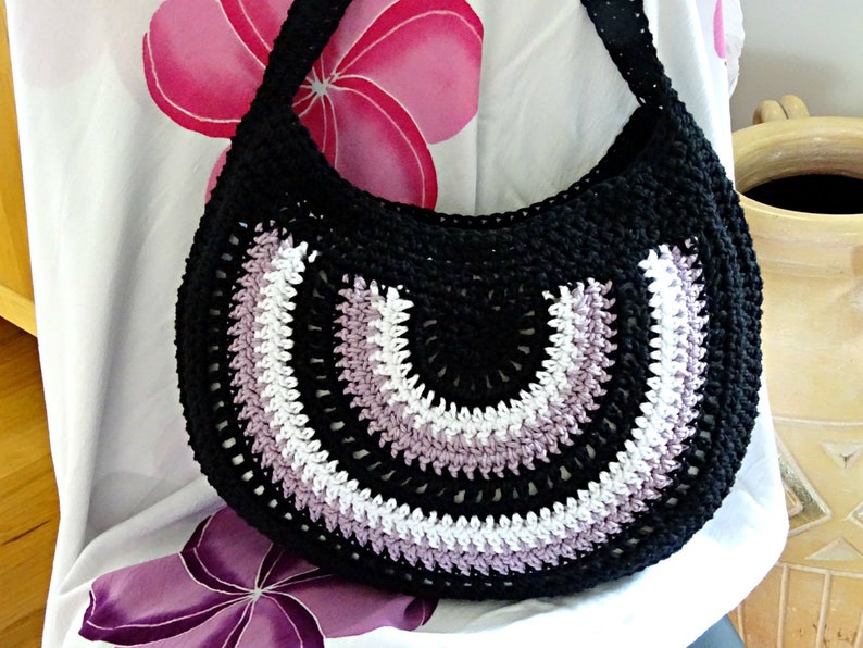 crochet thread purse
