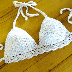 Crochet Bikini Pattern Download | Crocheted Festival Bra Halter Neck Crop Top PDF Pattern | Boho Bohemian Beach Style Clothing Top 0107