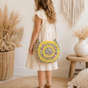 Round Crochet Girls Bag Pattern | Beginner Childs Shoulder Bag PDF