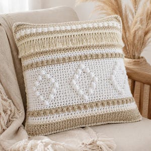 Crochet Cushion PDF Pattern | Boho Fringe Pillow with Puff Stitch