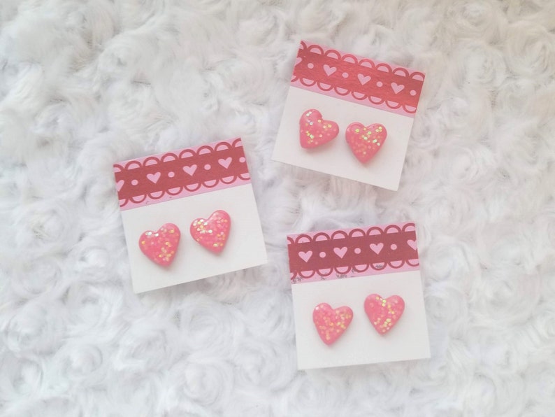 Valentine/'s Day Pink Glitter Heart Earrings Sparkle Studs