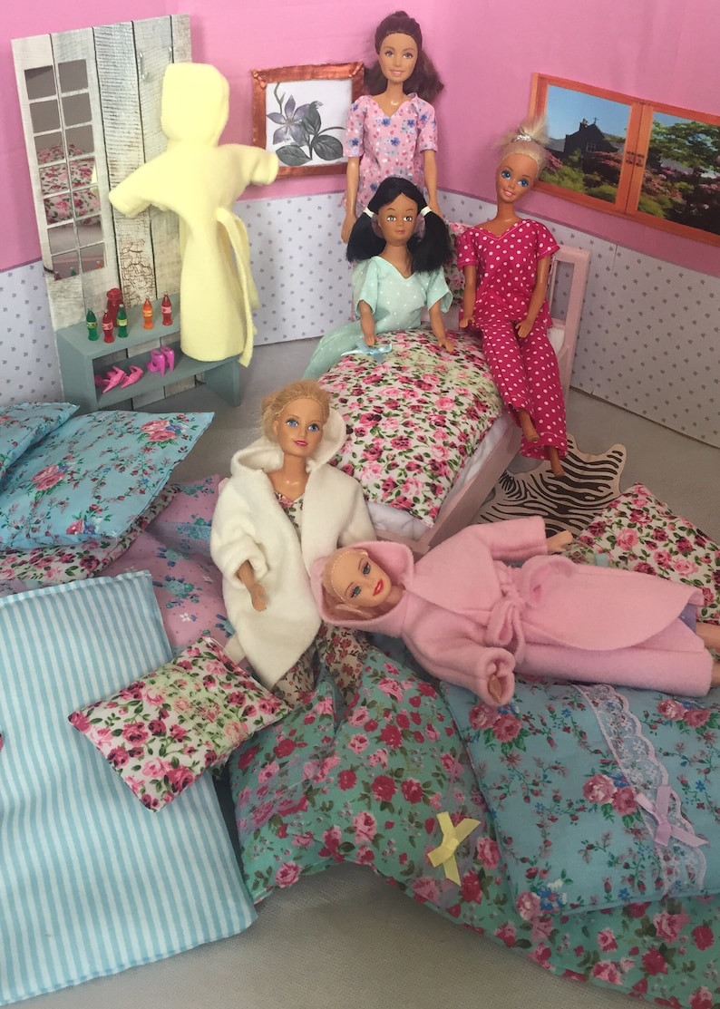 Cozy robes, for 11.5inch Fashion dolls image 4