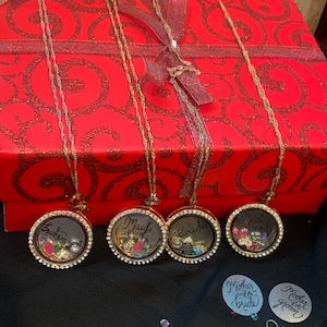 Bridal party floating locket necklace/ bridal party gift