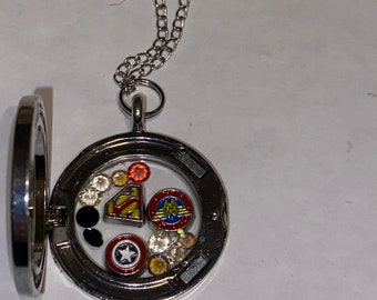 Marvel Comics Captain America Round Crystal Floating Charms Locket Necklace 