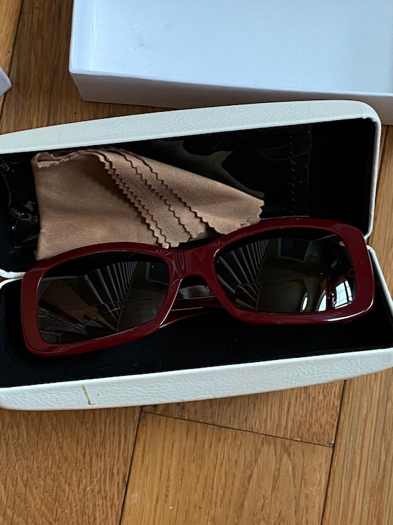 Louis Vuitton Y2K Rootbeer Colored Glitter Sunglasses – THE WAY WE WORE