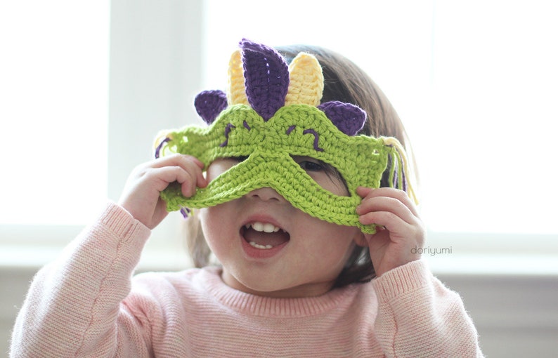 Mardi Gras Mask for Kids Crochet Pattern image 3