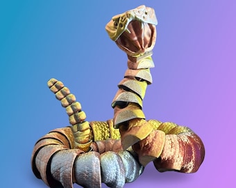 3D printed Rattlesnake, fully articulated, realistic jaw motion and rattle sounds!