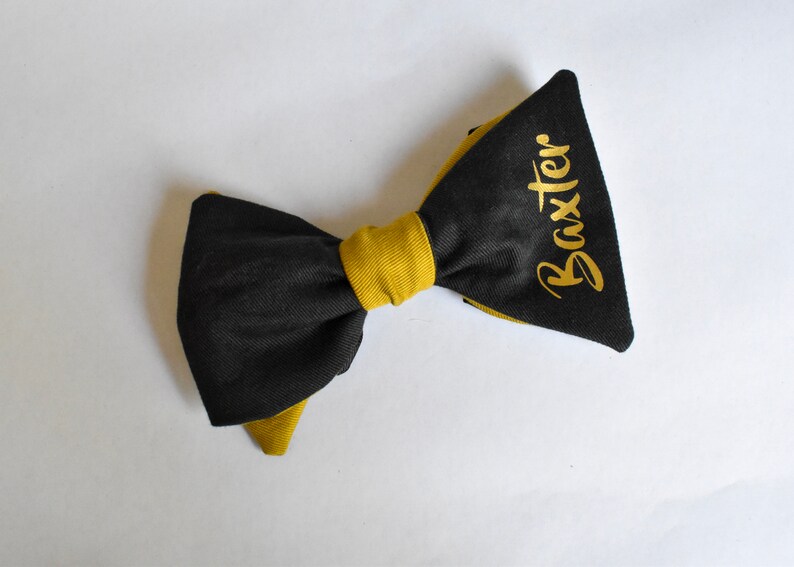 Personalised dog bow tie Clearance