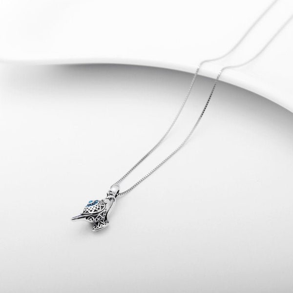 Stylish Silver Necklace with Magical Aladdin Charm - Perfect Gift for Disney Lovers