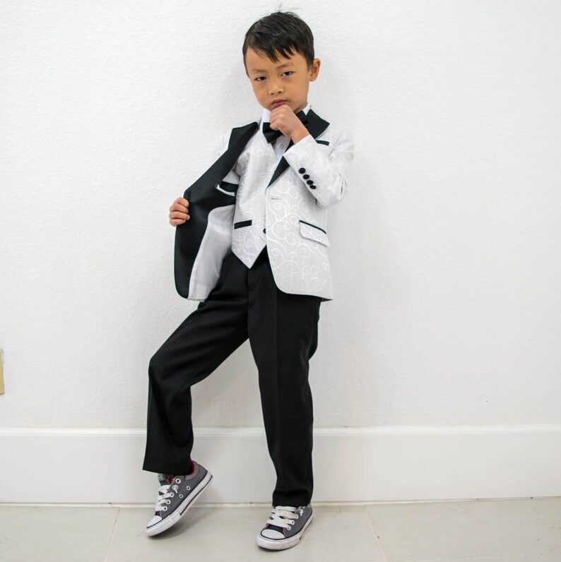 Little to Big Boy Slim Fit Fancy Novelty 3-Piece Tuxedo Suit Polka Dot Wedding Ring Bearer Black White Floral Jacquard Size 1-16 Prom