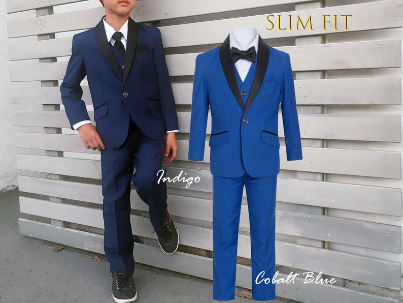 Boys 5 Piece Navy Blue Velvet Suit with Shirt and Tie Age 14 Years