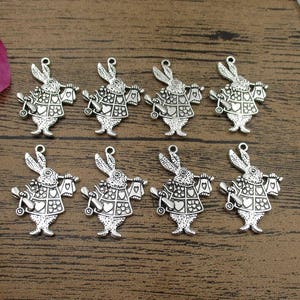 8 Große Mr Rabbit Charms, Antike Silber Ton, Doppelseitig-RS714