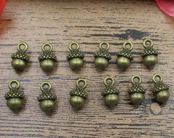 20 Charms de Bellota en Bronce Antiguo - RS068