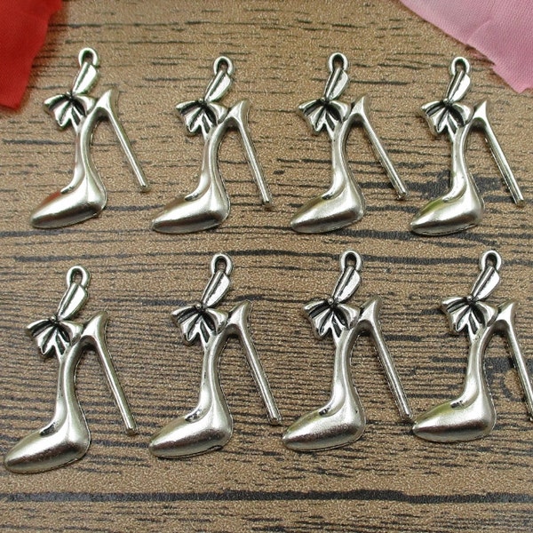 BULK SALE! 50 High-heeled Shoes Charms ,Antique Silver Tone-RS192