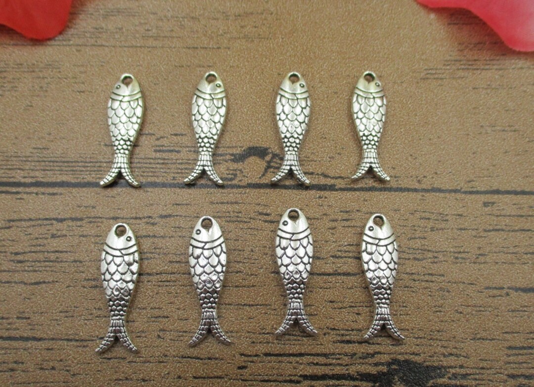 30 Fish Charms,antique Silver Tone,double Sided-rs348 - Etsy