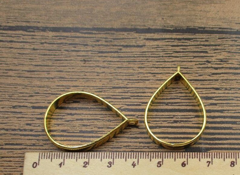BULK SALE 20 Teardrop Frame Pendants26x39mmgold Colorts197 Etsy