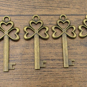 4 Big Key Charms,Key With Hearts Antique Bronze Tone-RS459