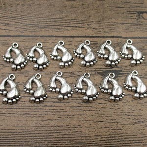 20 Footprint Charms,Antique Silver Tone-RS747