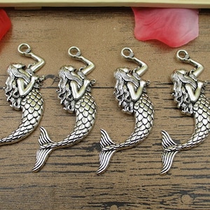 BULK SALE! 40 Big Mermaid Charms,Antique Silver Tone-RS339