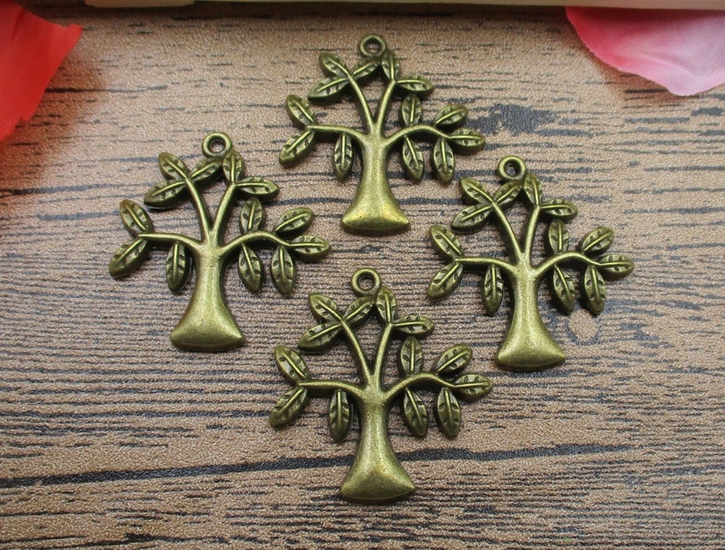 BULK SALE 30 Tree Of Life Charms,Antique Bronze Tone-RS050