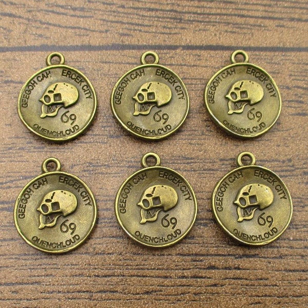 12 Round Skull Pendant Charms,Antique Bronze Tone-RS1135