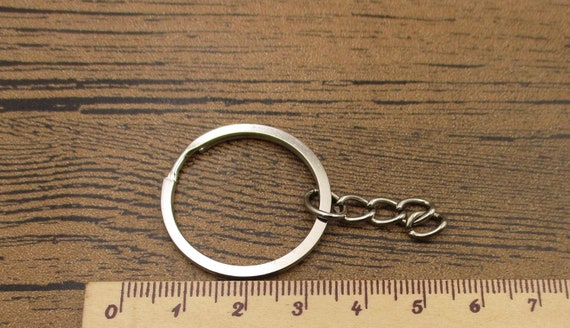 8 Key Rings Pattern With Extended Chain,antique Silver Tone