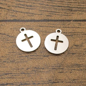 2 Roestvrijstalen charms, uitgeholde Cross-SS1030