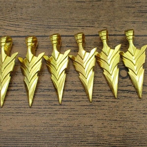 6 Big Arrow Head Charms,Gold Color-RS376