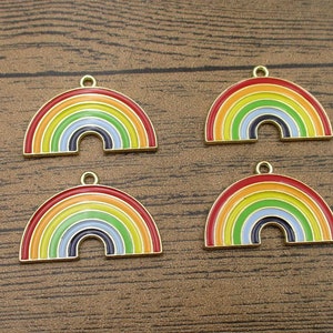 4 encantos del arco iris del esmalte, espalda KC oro color-RS1157