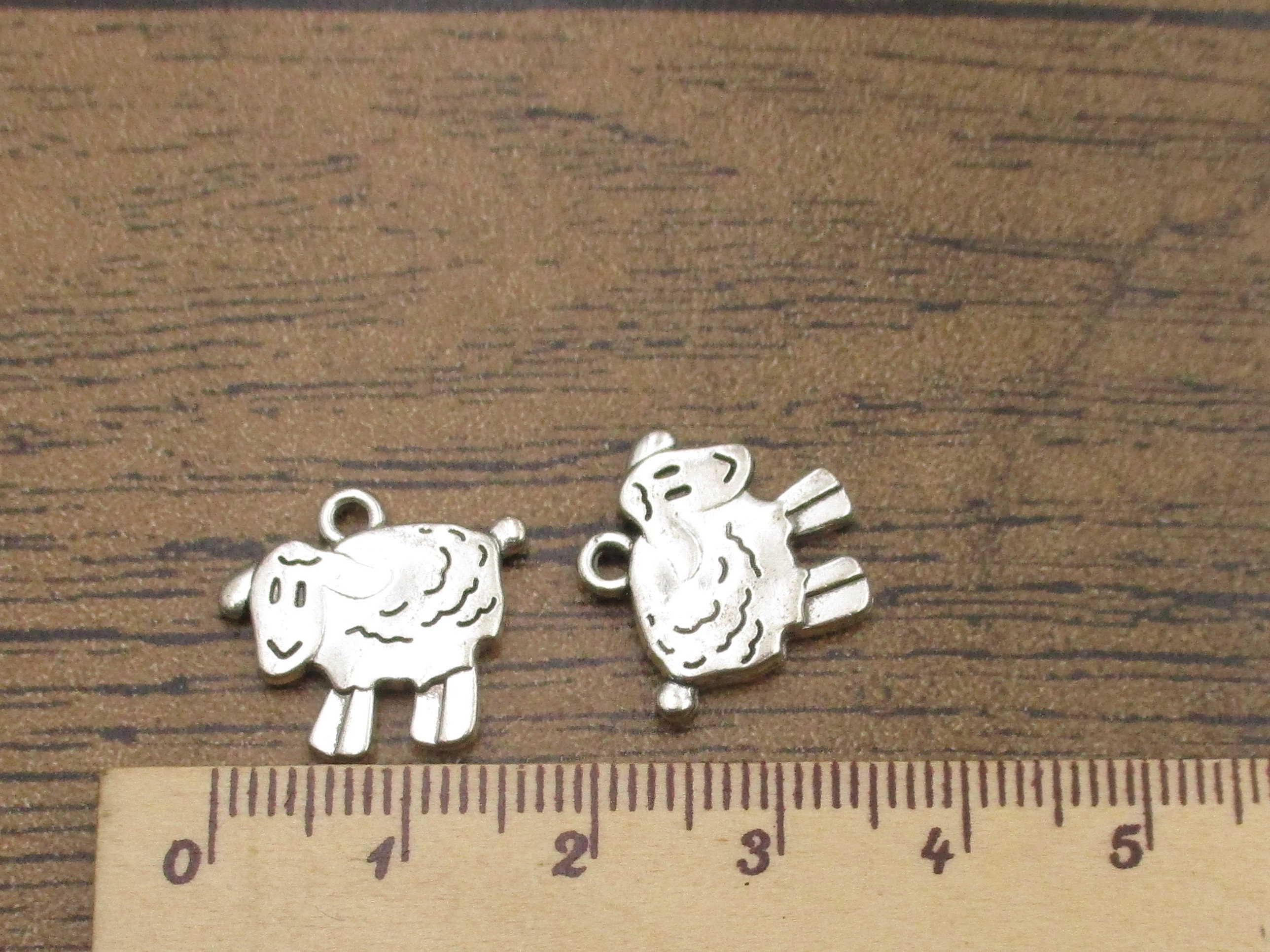 12 Sheep Charms,antique Silver Tone Double Sided-rs1296 - Etsy