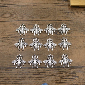 12 Bee Charms,Antique Silver Tone-RS208