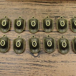 12 Cowboy Hat Charms ,Antique Bronze Tone 3D Charms-RS665