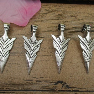 Bulk SALE！30 Big Arrow Head Charms, Antique Silver Tone-RS376