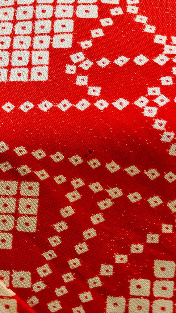 Red and white faux Shibori vintage kimono juban - image 10